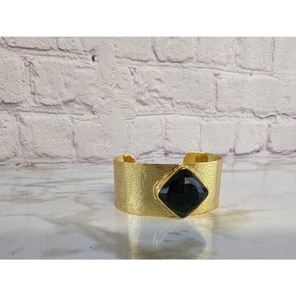 Julie Voss Large Stone Medallion Gold Tone Cuff Bracelet - Picture 1 of 6